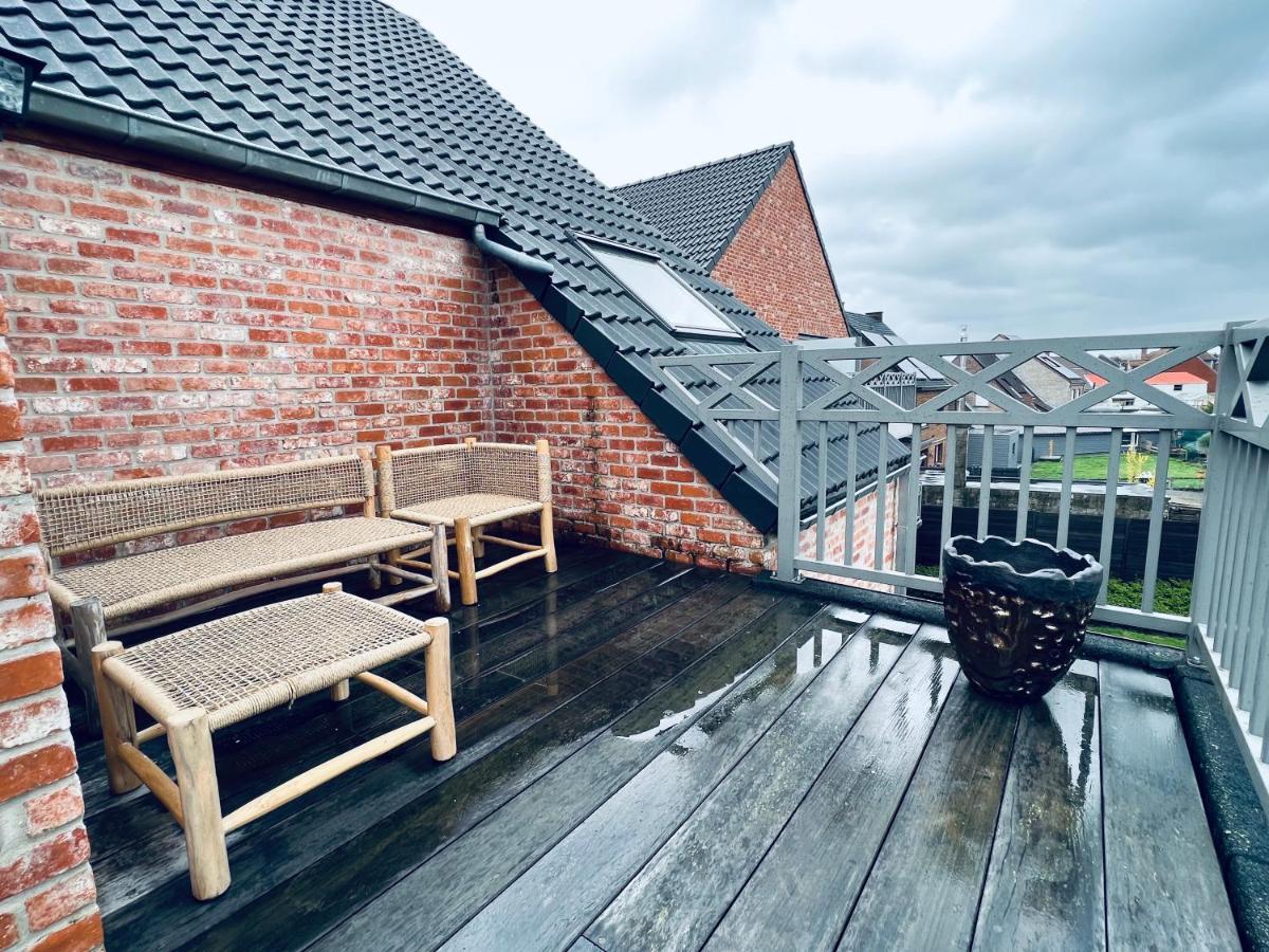 Zen Op Vakantie - Zen Aan De Gavers Onkerzele 外观 照片